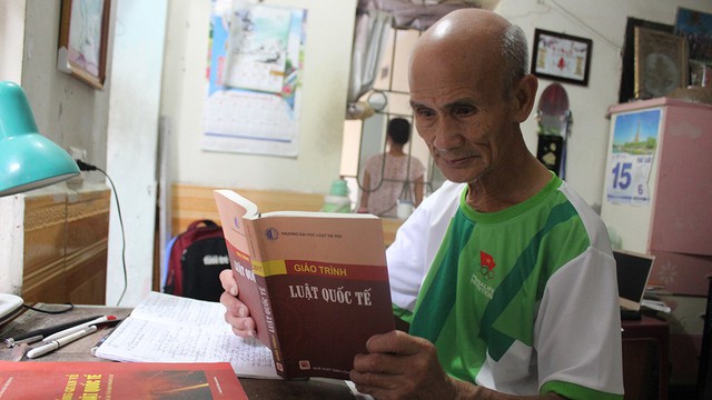 Thực hiện ước mơ ở tuổi xế chiều - Kỳ 6: Cụ sinh viên 86 tuổi - Ảnh 4.