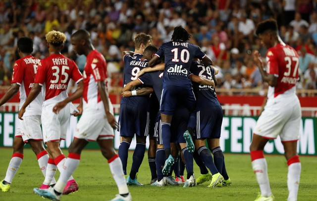 Monaco thảm bại 0-3 trước Lyon trong trận ra quân - Ảnh 1.