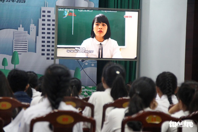Xin đừng cảm ơn chúng tôi, mà hãy đền đáp tương lai - Ảnh 8.
