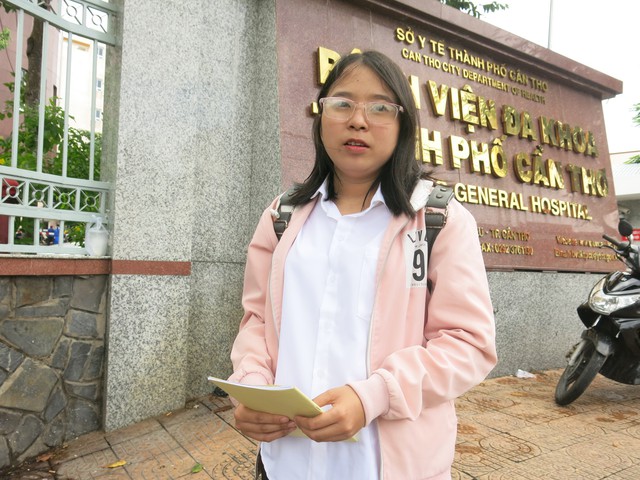 Chiếc xe kem của ba, xe ôm của ông ám ảnh em... - Ảnh 2.