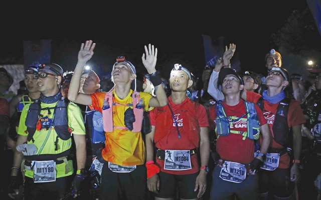 Chạy bộ mang cả thế giới đến Sa Pa - Ảnh 5.