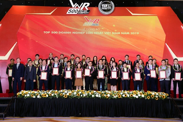 Vietravel liên tiếp dẫn đầu Top 10 công ty uy tín ngành du lịch - lữ hành 2017 - 2019 - Ảnh 3.