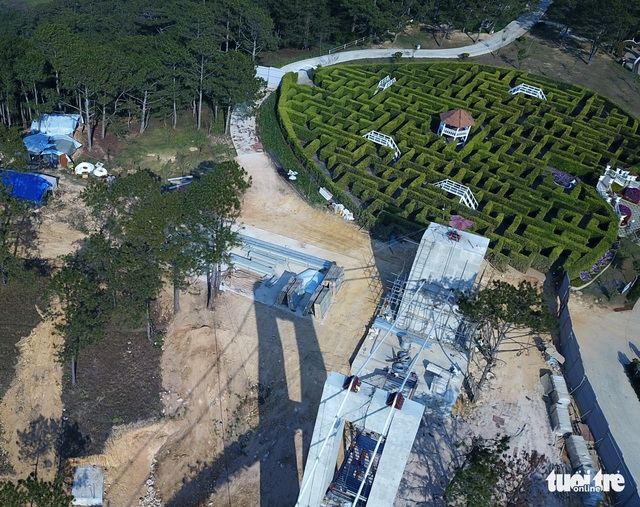 Lao động Trung Quốc làm việc chui trong thung lũng Tình yêu - Ảnh 2. Lao động Trung Quốc làm việc chui trong thung lũng Tình yêu - Ảnh 2.