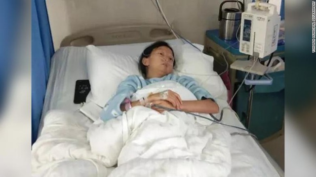 Nhiều năm ăn cơm với ớt để chăm em bị bệnh, cô gái qua đời vì suy kiệt - Ảnh 1.