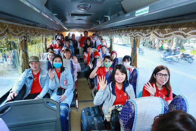 2.000 người lao động thành công khởi hành về nhà ăn tết - Ảnh 3.