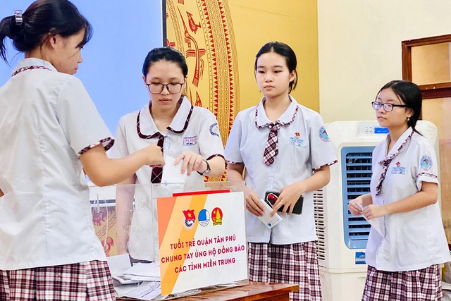 Đau cùng nỗi đau khúc ruột miền Trung - Ảnh 1.