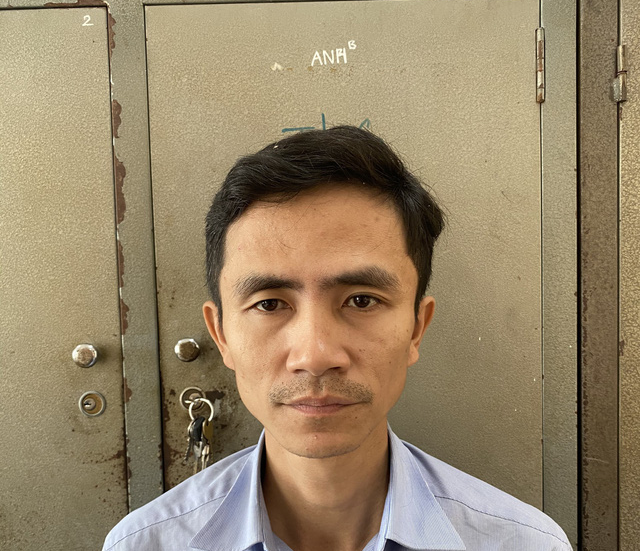 Bắt nghi phạm chuyên giả làm giảng viên vào trường đại học trộm máy tính - Ảnh 2.