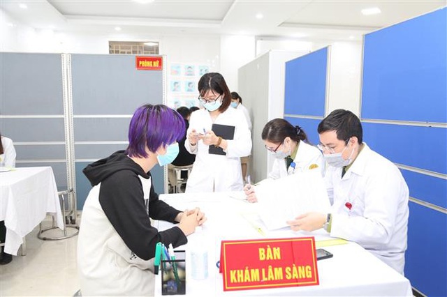 Tiếp tục tiêm thử vắc xin COVID-19 của Việt Nam nhóm liều 50mcg - Ảnh 4.
