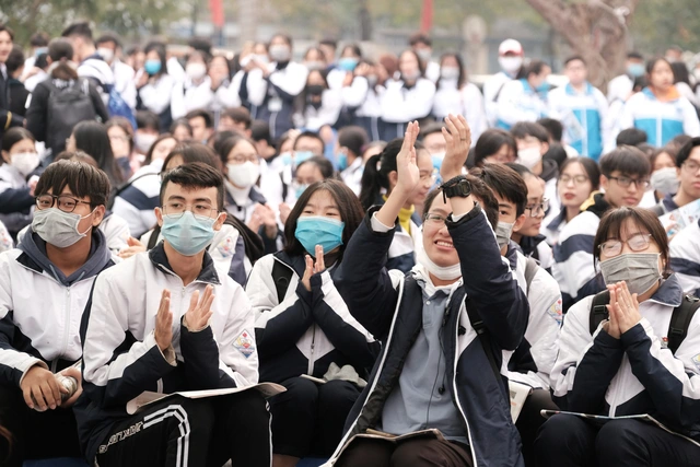 6.000 học sinh dự tư vấn tuyển sinh tại Hải Phòng: Kinh tế số, nên học ngành nào? - Ảnh 6.