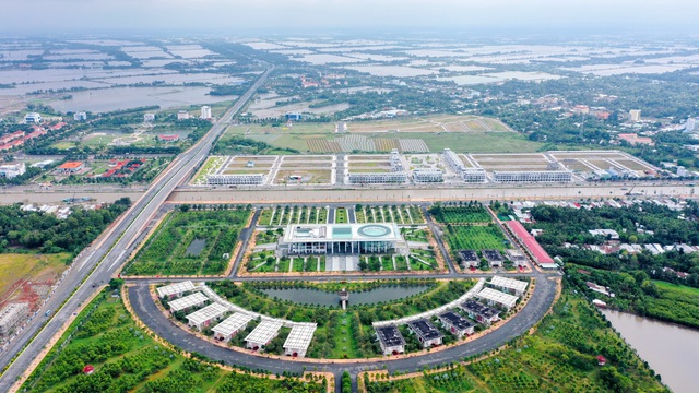Miền Tây - con rồng đang lên của thị trường nhà phố thương mại - Ảnh 1.