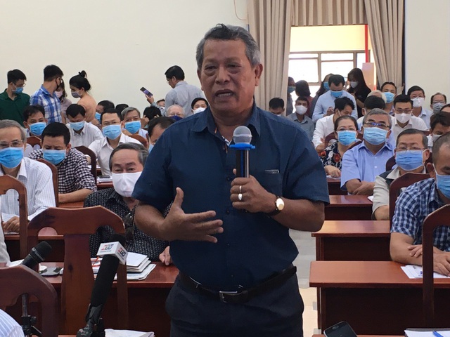 Thủ tục hành chính về nhà đất: bổ sung, bổ sung... rồi làm lại từ đầu - Ảnh 2. Thủ tục hành chính về nhà đất: bổ sung, bổ sung... rồi làm lại từ đầu - Ảnh 2.