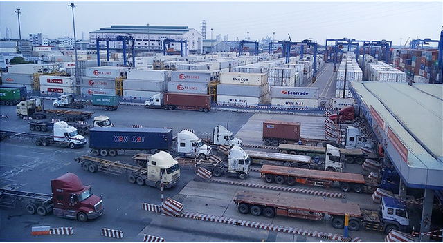 Kỳ vọng sản lượng hàng Trung Quốc về TP.HCM hồi phục trong tháng 3 - Ảnh 1.