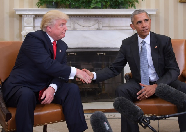 Vì sao ông Trump và ông Obama khẩu chiến? - Ảnh 1.