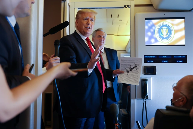 Ông Trump dời lịch họp G7, nói G7 vô cùng lỗi thời nên mời thêm các nước tham gia - Ảnh 1.