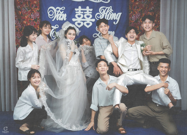 Nguồn váy cưới Trung Quốc rẻ đẹp hết nấc giá tận xưởng