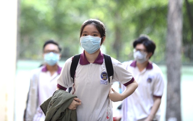 Con ôn thi trong những nỗi lo - Ảnh 1.