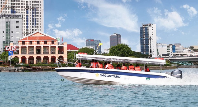 Saigontourist Group khuyến mãi đến 50% các dịch vụ trong 4 tháng - Ảnh 1.