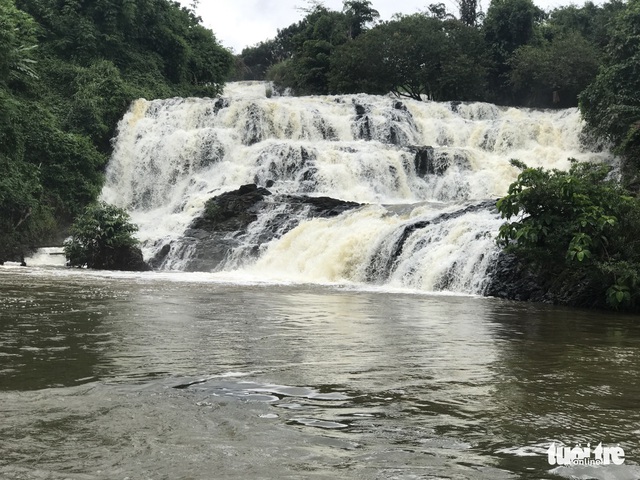 Thủy điện chắn thác 5 tầng: Địa phương ủng hộ, doanh nghiệp mừng nhưng dân phản đối - Ảnh 6. Thủy điện chắn thác 5 tầng: Địa phương ủng hộ, doanh nghiệp mừng nhưng dân phản đối - Ảnh 6.