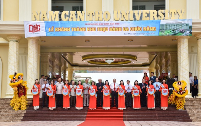 Trường Đại học Nam Cần Thơ: Đa dạng phương thức xét tuyển, cơ hội việc làm cao. - Ảnh 1.