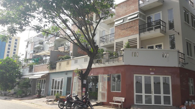 Cần Thơ: Công ty Xây dựng số 8 nợ khách hàng hơn 1.000 sổ đỏ - Ảnh 1.