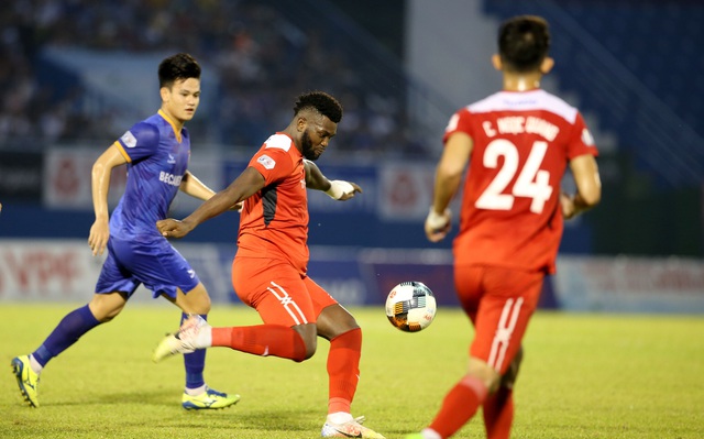 Chất lượng ngoại binh ở V-League 2020: Mếu nhiều hơn cười - Ảnh 1.