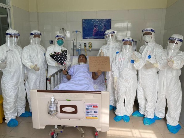 Cứu sống ngoạn mục bệnh nhân ở cửa tử - Ảnh 1.
