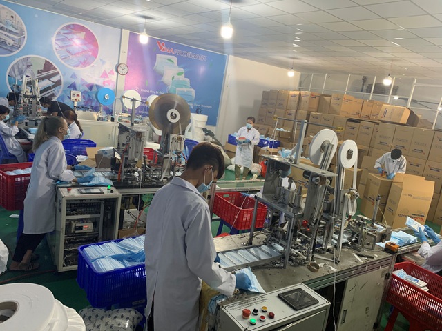 Vinafacemask - chung tay cùng cộng đồng đẩy lùi COVID-19 - Ảnh 1.