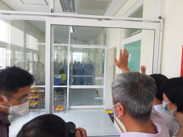 BV đa khoa Trung ương Quảng Nam: Phải nỗ lực, điều trị tốt cho bệnh nhân COVID-19 - Ảnh 1.