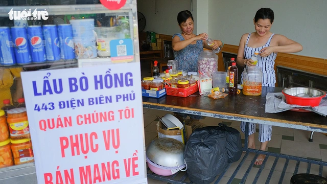 Mở cửa Đà Nẵng, hàng quán rục rịch trở lại - Ảnh 1.