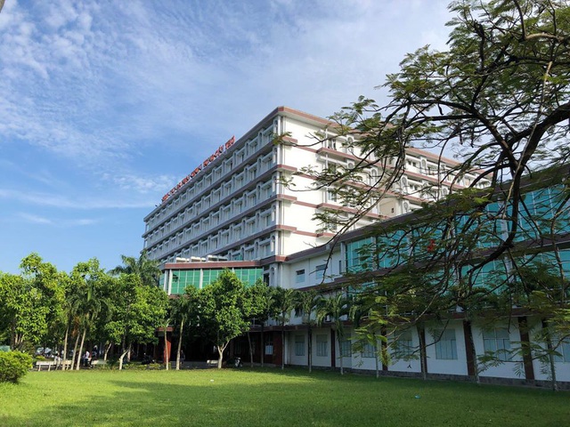 Bệnh viện Đa khoa trung ương Cần Thơ: Không  ngừng nâng tầm chất lượng - Ảnh 1.