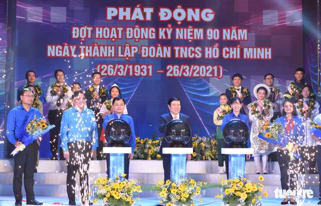 Vinh danh 12 công dân trẻ tiêu biểu TP.HCM 2020: Những bông hoa tỏa sáng - Ảnh 9.