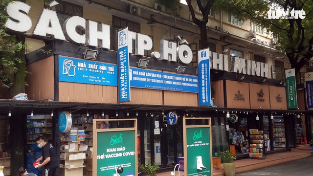 Đường sách TP.HCM hoạt động lại từ ngày 9-10 - Ảnh 1.