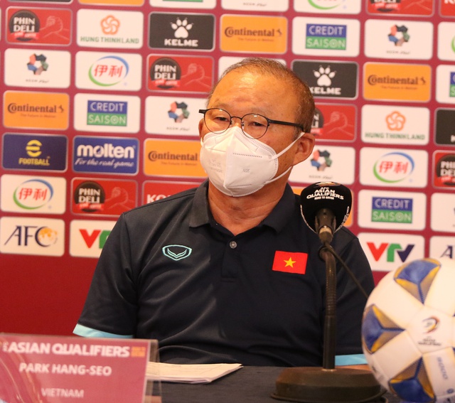 HLV Park Hang Seo: Giờ tôi mới hiểu kiếm được 1 điểm khó khăn thế nào - Ảnh 1.