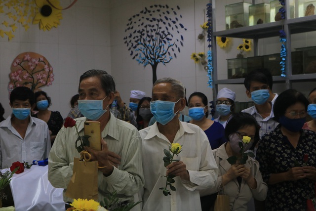 Tri ân người hiến xác ở Trường ĐH Y khoa Phạm Ngọc Thạch TP.HCM - Ảnh 3.