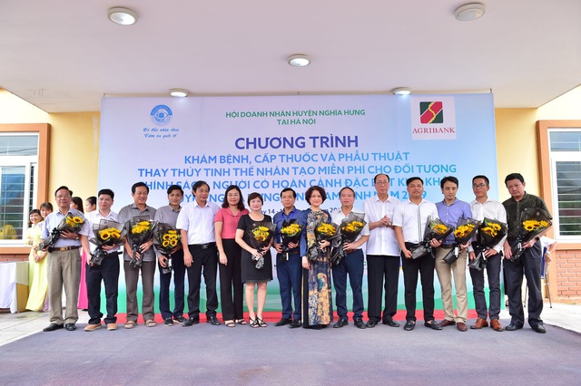 Phó Tổng GĐ Sao Thái Dương phát động chương trình xây dựng Tủ sách lớp học - Ảnh 3.