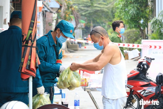 Danh sách các địa điểm tại TP.HCM phải phong tỏa vì COVID-19 - Ảnh 1.