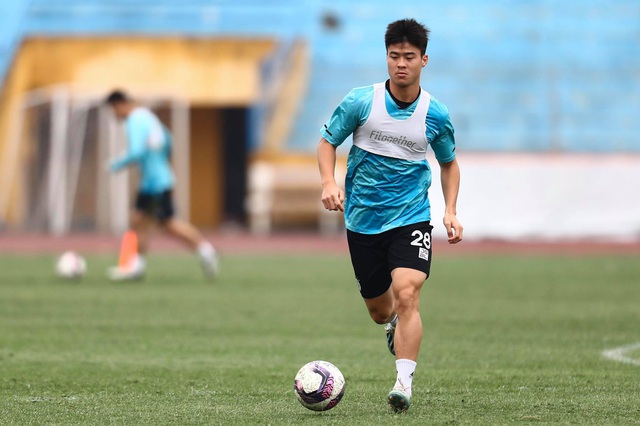 Đỗ Duy Mạnh cảm thấy sợ sau thời gian dài nghỉ thi đấu vì chấn thương - Ảnh 1.