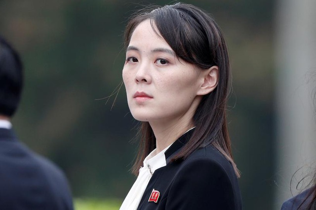 Em gái ông Kim Jong Un cảnh báo Mỹ đừng phát tán mùi thuốc súng - Ảnh 1.