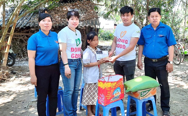 Anh chàng kế toán độc thân chọn thiện nguyện làm lẽ sống - Ảnh 1.