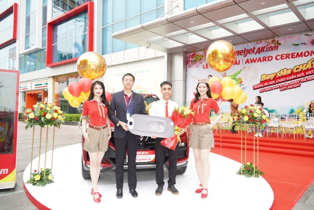 Ai là người may mắn trúng xe hơi khi bay cùng hãng hàng không? - Ảnh 2.