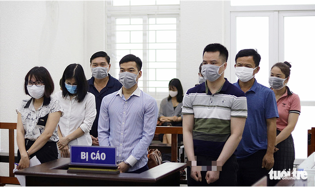 Nữ giám đốc tổ chức doanh nhân rởm đi chuyên cơ chủ tịch Quốc hội lãnh 5 năm tù - Ảnh 2.