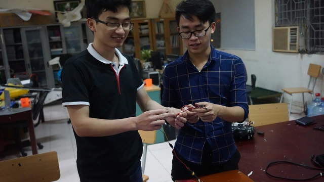 ‘Cú đêm’ Bách khoa và tấm bằng xuất sắc - Ảnh 4.