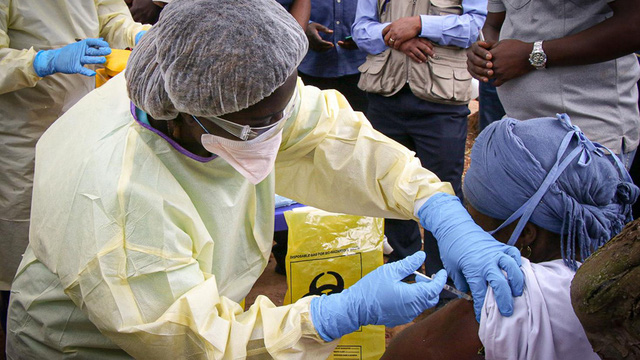 Virus Dịch Bệnh - Cuộc Chiến Xuyên Thế Kỷ Của Loài Người - Kỳ 4: Thung Lũng  Tử Thần Của Vắc Xin Ebol - Tuổi Trẻ Online