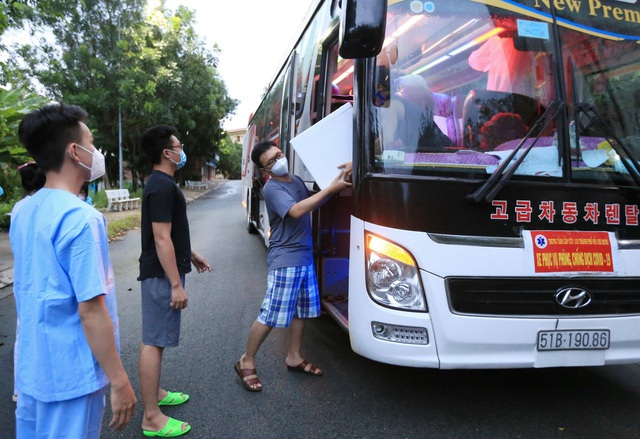 Hàng ngàn suất phở ngon đến với bệnh viện dã chiến - Ảnh 10.