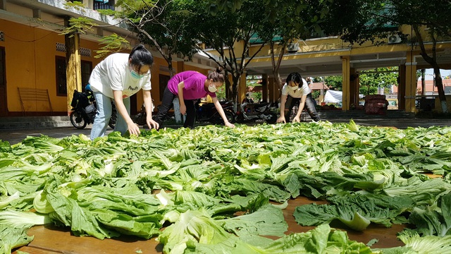 Chút ân tình gửi miền Nam ruột thịt - Ảnh 3.