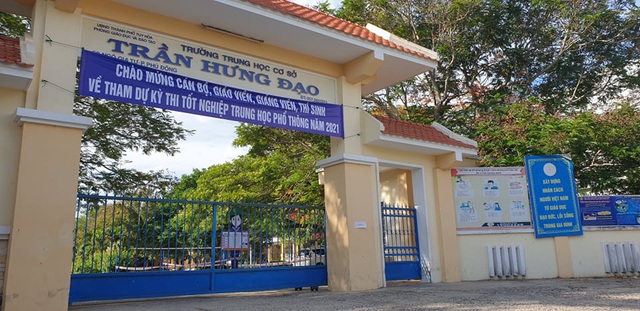 2 điểm thi ở Phú Yên dừng thi vào ‘giờ G’ do COVID-19 - Ảnh 1.