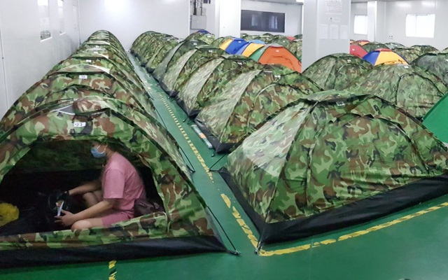 Gửi con để vợ chồng cùng vô xưởng - Ảnh 2.
