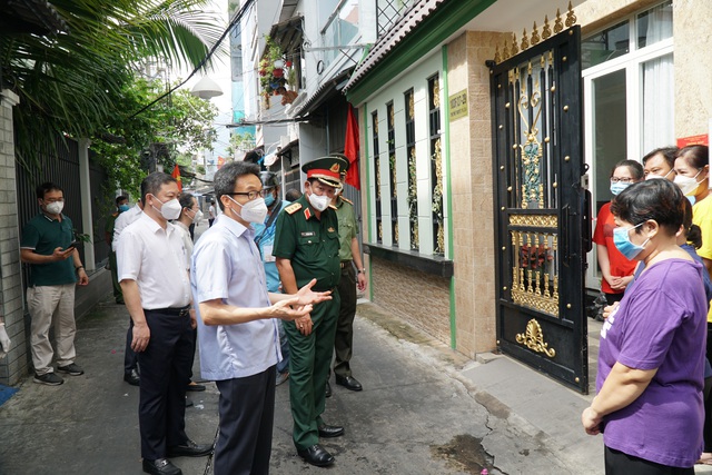 Không để dịch lây lan mãi - Ảnh 1.