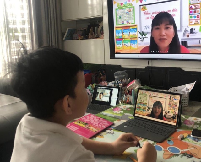 Dạy học online: Một tiết dạy, trăm mắt nhìn - Ảnh 1.