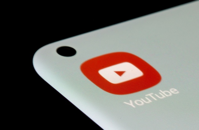 Làm YouTuber để kiếm thêm, lính cứu hỏa Nhật bị giảm lương - Ảnh 1.